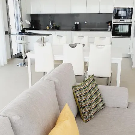 Ap. Views Apartment